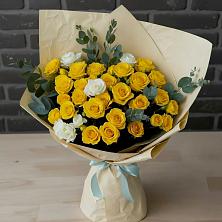 Букет цветов из:  Розы в Ермолино Новгородская область