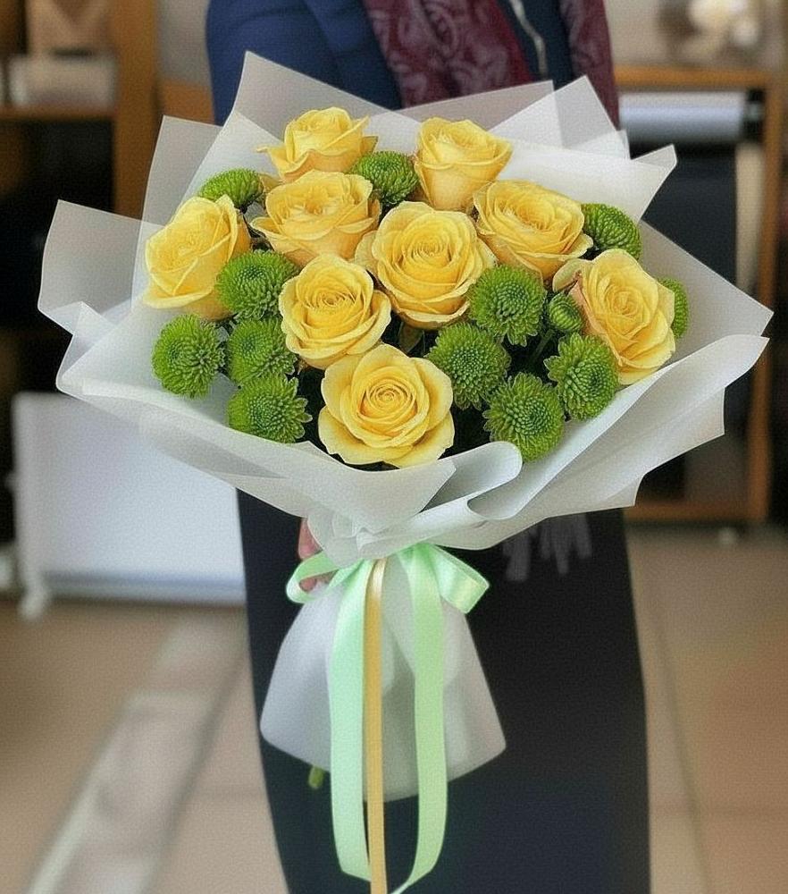 Букет цветов из: Хризантемы и Розы в Ермолино Новгородская область