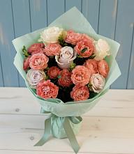 Букет цветов из:  Розы в Ермолино Новгородская область