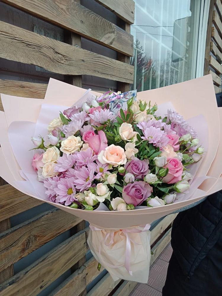 Букет цветов из: Розы и Хризантемы в Ермолино Новгородская область