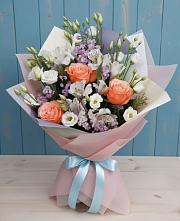 Букет цветов из:  Лизиантусы, Розы, Альстромерии и Гипсофила #REPLACE_PRED# Ермолино Новгородская область