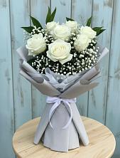 Букет цветов из:  Розы в Ермолино Новгородская область