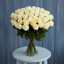Букет 51 Белая роза Эдлесс Лав в Ермолино Новгородская область