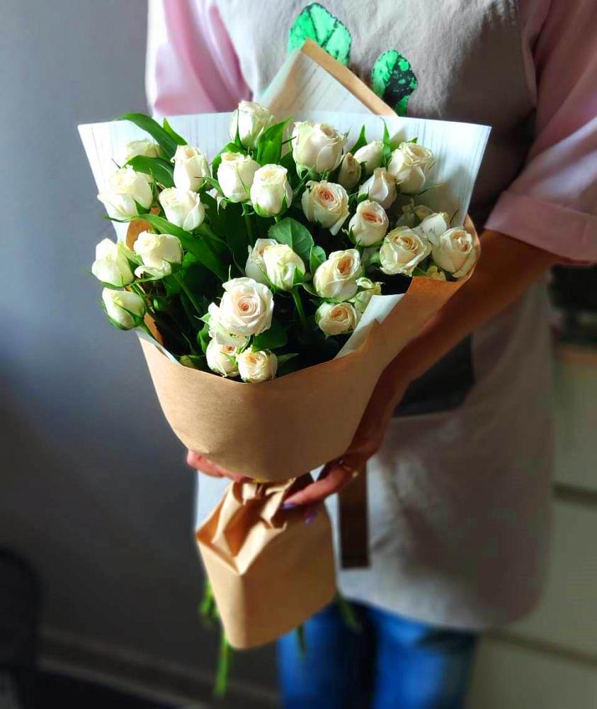Букет цветов из: Розы в Ермолино Новгородская область