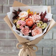 Букет цветов из:  Гвоздики, Хризантемы и Розы в Ермолино Новгородская область