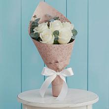 Букет цветов из:  Розы в Ермолино Новгородская область