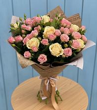 Букет цветов из:  Розы в Ермолино Новгородская область