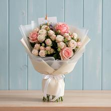 Букет цветов из:  Розы #REPLACE_PRED# Ермолино Новгородская область