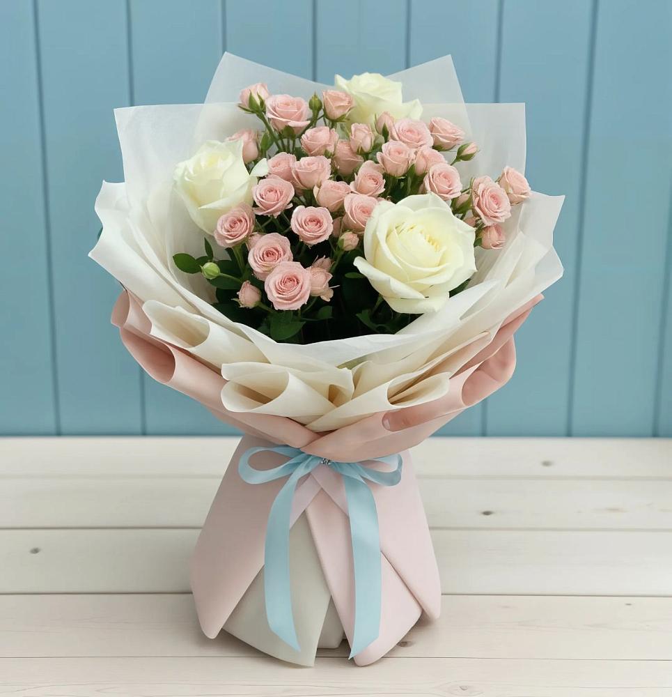 Букет цветов из: Розы в Ермолино Новгородская область